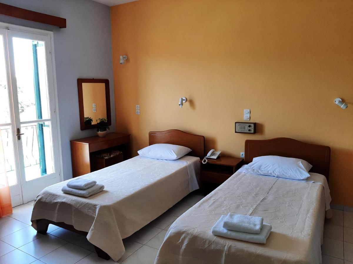 Ammousa Hotel Apartments Lixouri Exterior photo