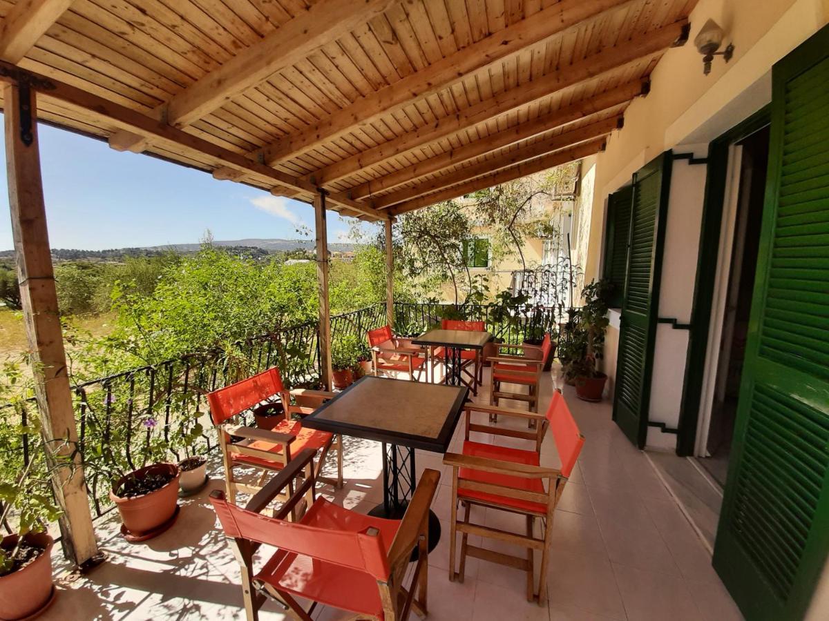 Ammousa Hotel Apartments Lixouri Exterior photo