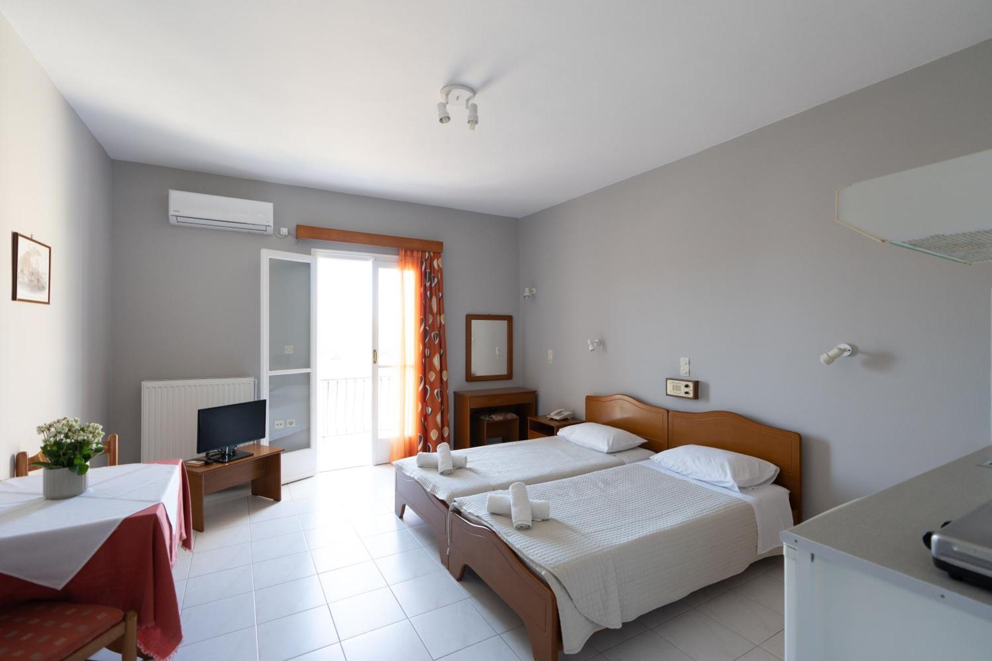 Ammousa Hotel Apartments Lixouri Exterior photo